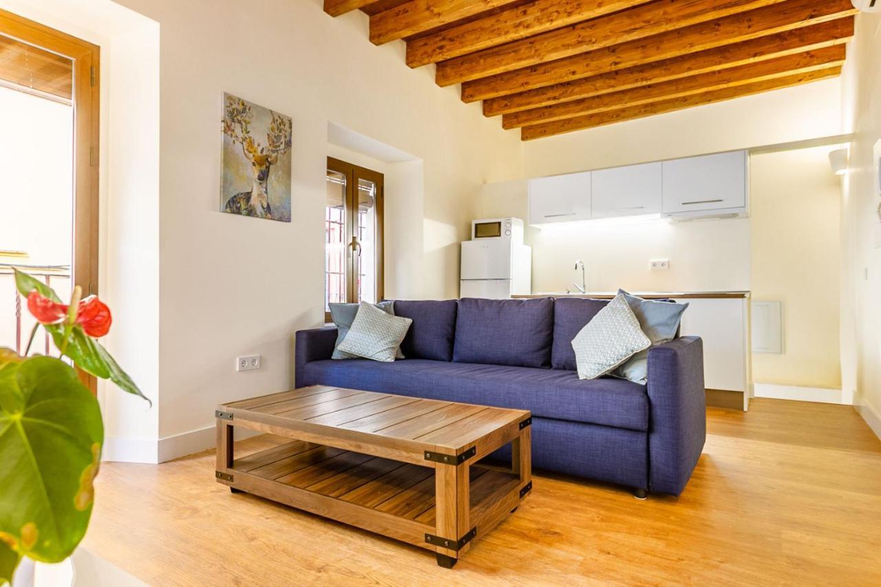 Stunning Apartment In Central Севілья Екстер'єр фото